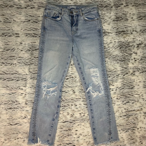 Zara • High Rise Distressed Straight Leg Jeans (Size 26) - Picture 1 of 11